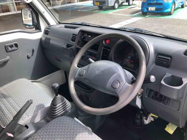 ハイゼットトラックスペシャル　４ＷＤ　走行距離５１７９５ｋｍ・５速マニュアル４ＷＤ　スマートアシスト　ＭＴ５速　車検整備付き　ラジオ　コーナーセンサー　キーレスエントリー　マニュアルエアコン　スチールホイール（山形県）の中古車