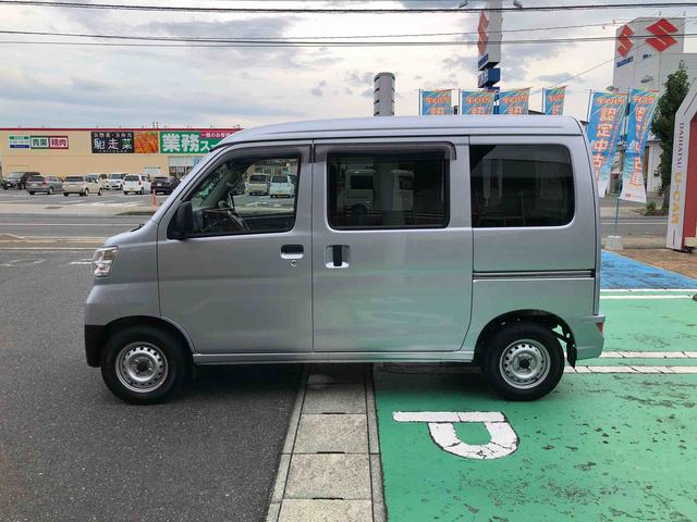 ハイゼットカーゴＤＸ　４ＷＤ　走行距離５０７９７ｋｍ４ＷＤ　スマートアシスト　キーレスエントリー　オーバーヘッドコンソール　ＡＭ／ＦＭラジオ　マニュアルエアコン　アイドリングストップ（山形県）の中古車
