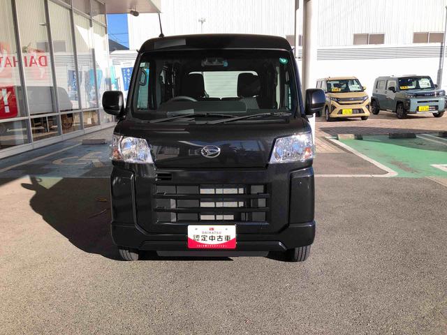 ハイゼットカーゴ 中古車 クルーズ　４ＷＤ　走行距離１２１６２ｋｍ４ＷＤ　スマートアシスト　プッシュボタンスタート　キーフリーシステム　アルミホイール　オーバーヘッドコンソール　スモークガラス　２ＤＩＮオーディオ