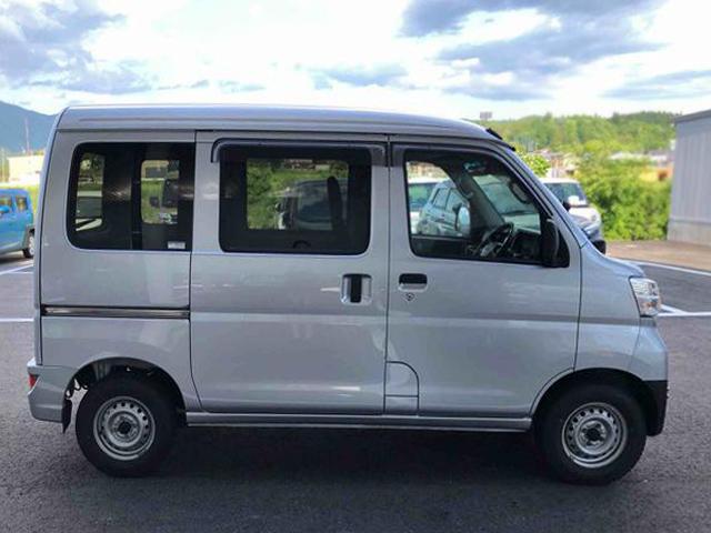 ハイゼットカーゴデラックスＳＡIII　走行２８０００ｋｍ４ＷＤ　スマートアシスト　マニュアルエアコン　２ＤＩＮＣＤオーディオ　１２Ｖ電源　アイドリングストップ（山形県）の中古車
