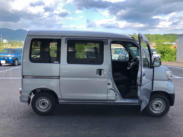 ハイゼットカーゴデラックスＳＡIII　走行２８０００ｋｍ４ＷＤ　スマートアシスト　マニュアルエアコン　２ＤＩＮＣＤオーディオ　１２Ｖ電源　アイドリングストップ（山形県）の中古車
