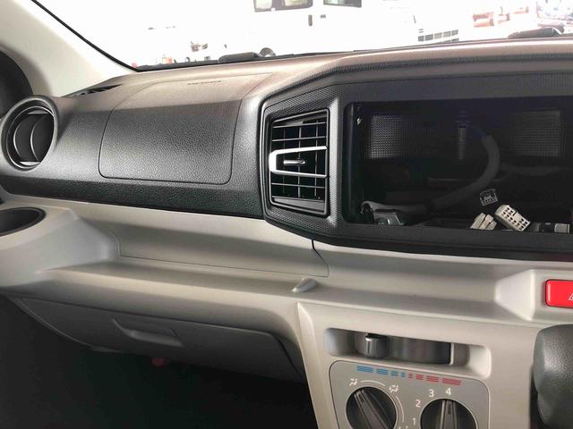 ミライースＸ　ＳＡIII　４ＷＤ　走行距離５５５６ｋｍ４ＷＤ　スマートアシスト　１４インチフルホイールキャップ　デジタルメーター　マニュアルエアコン　ＬＥＤヘッドランプ　コーナーセンサー　キーレスエントリー（山形県）の中古車