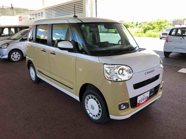 ムーヴキャンバスストライプスＧ　４ＷＤ　走行距離２９９ｋｍ４ＷＤ　スマートアシスト　１４インチフルホイールキャップ　ＬＥＤヘッドランプ　キーフリーシステム　電動パーキングブレーキ　パワースライドドア　ステアリングスイッチ（山形県）の中古車