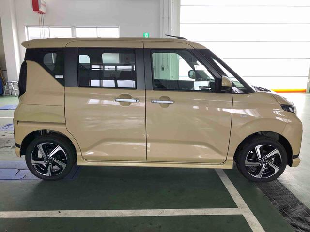 ムーヴＲＳ　４ＷＤ　走行距離３０９ｋｍ・アルミホイール４ＷＤ　スマートアシスト　ステアリングスイッチ　キーフリーシステム　プッシュボタンスタート　ＬＥＤヘッドランプ　アルミホイール　オートエアコン（山形県）の中古車