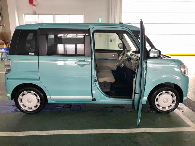 ムーヴキャンバスＧホワイトアクセントＶＳ　ＳＡIII　４ＷＤ　９６４８４ｋｍ４ＷＤ　スマートアシスト　キーフリーシステム　パノラマモニター　ナビ　オートエアコン　フルホイールキャップ　プッシュボタンスタート（山形県）の中古車