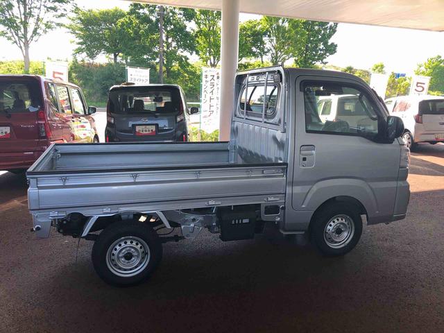 ハイゼットトラックＥＸＴ　４ＷＤ　走行距離１５５７ｋｍ４ＷＤ　スマートアシスト　プッシュボタンスタート　キーフリーシステム　マニュアルエアコン　ＬＥＤヘッドランプ　ＬＥＤフォグランプ（山形県）の中古車