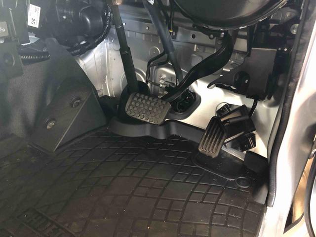 ハイゼットトラックＥＸＴ　４ＷＤ　走行距離１５５７ｋｍ４ＷＤ　スマートアシスト　プッシュボタンスタート　キーフリーシステム　マニュアルエアコン　ＬＥＤヘッドランプ　ＬＥＤフォグランプ（山形県）の中古車