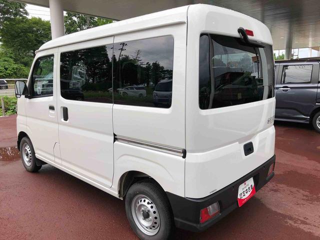 ハイゼットカーゴＤＸ　４ＷＤ　走行距離１３１１２ｋｍ４ＷＤ　スマートアシスト　キーレスエントリー　アッパートレイ　オーバーヘッドシェルフ　撥水フルファブリックシート表皮　ＡＭ／ＦＭラジオ（山形県）の中古車