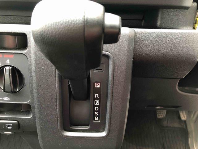 ハイゼットカーゴＤＸ　４ＷＤ　走行距離１３１１２ｋｍ４ＷＤ　スマートアシスト　キーレスエントリー　アッパートレイ　オーバーヘッドシェルフ　撥水フルファブリックシート表皮　ＡＭ／ＦＭラジオ（山形県）の中古車