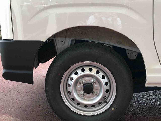 ハイゼットカーゴＤＸ　４ＷＤ　走行距離１３１１２ｋｍ４ＷＤ　スマートアシスト　キーレスエントリー　アッパートレイ　オーバーヘッドシェルフ　撥水フルファブリックシート表皮　ＡＭ／ＦＭラジオ（山形県）の中古車