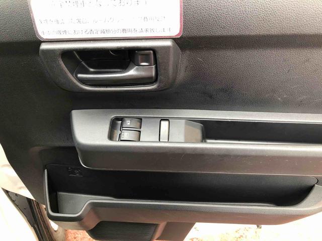 ハイゼットカーゴＤＸ　４ＷＤ　走行距離１３１１２ｋｍ４ＷＤ　スマートアシスト　キーレスエントリー　アッパートレイ　オーバーヘッドシェルフ　撥水フルファブリックシート表皮　ＡＭ／ＦＭラジオ（山形県）の中古車
