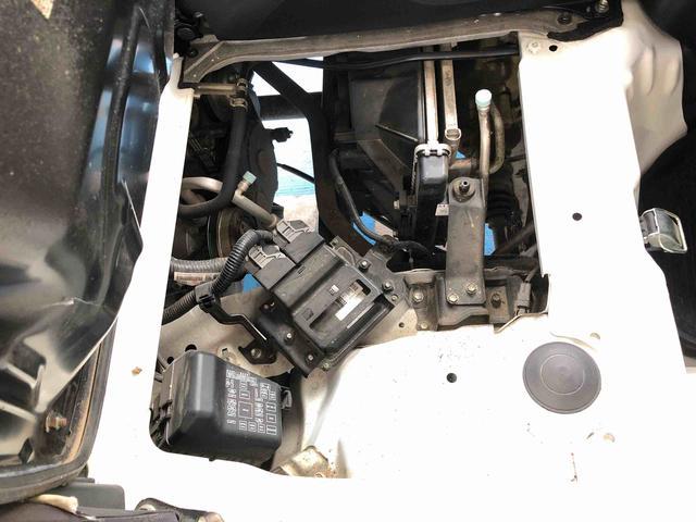 ハイゼットトラックスタンダード　４ＷＤ　走行距離４８０１０ｋｍ４ＷＤ　マニュアルシフト　ＡＭ／ＦＭラジオ　フロントフォグランプ　マニュアルエアコン　ゲートプロテクター　バッテリーカバー（山形県）の中古車