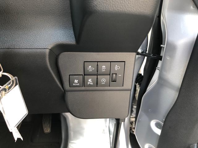 ハイゼットカーゴＤＸ　４ＷＤ　走行距離２０９６ｋｍ４ＷＤ　スマートアシスト　キーレスエントリー　オーバーヘッドシェルフ　アッパートレイ　撥水フルファブリック表皮　ユースフルナット　ＡＭ／ＦＭラジオ（山形県）の中古車