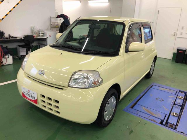 エッセＤ　４ＷＤ　走行距離７４６４１ｋｍ４ＷＤ　ＣＤオーディオ　センターメーター　マニュアルエアコン　フルホイールキャップ　電動格納式ドアミラー　スモークガラス　フロアシフト（山形県）の中古車