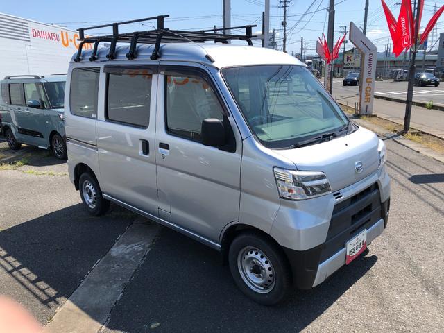 ハイゼットカーゴデラックスＳＡIII４ＷＤ　スマートアシスト　ＦＭ／ＡＭラジオ　マニュアルエアコン　キーレスエントリー　オーバーヘッドコンソール　アイドリングストップ（山形県）の中古車