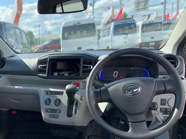 ミライースＸ　リミテッドＳＡIII　４ＷＤ　走行距離６０００ｋｍ４ＷＤ　スマートアシスト　キーレスエントリー　マニュアルエアコン　純正ナビ装着用アップグレードパック　１４インチフルホイールキャップ　コーナーセンサー（山形県）の中古車
