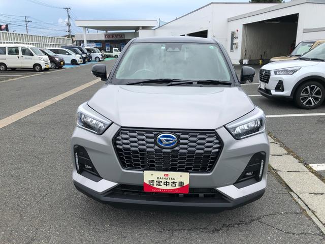 ロッキープレミアムＧ　ＨＥＶ　２ＷＤ　走行距離３７０００ｋｍ・ナビ２ＷＤ　スマートアシスト　１７インチアルミホイール　カーナビゲーション　パノラマモニター　キーフリーシステム　プッシュボタンスタート（山形県）の中古車