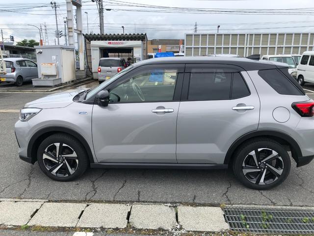 ロッキープレミアムＧ　ＨＥＶ　２ＷＤ　走行距離３７０００ｋｍ・ナビ２ＷＤ　スマートアシスト　１７インチアルミホイール　カーナビゲーション　パノラマモニター　キーフリーシステム　プッシュボタンスタート（山形県）の中古車