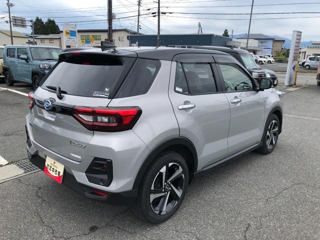 ロッキープレミアムＧ　ＨＥＶ　２ＷＤ　走行距離３７０００ｋｍ・ナビ２ＷＤ　スマートアシスト　１７インチアルミホイール　カーナビゲーション　パノラマモニター　キーフリーシステム　プッシュボタンスタート（山形県）の中古車