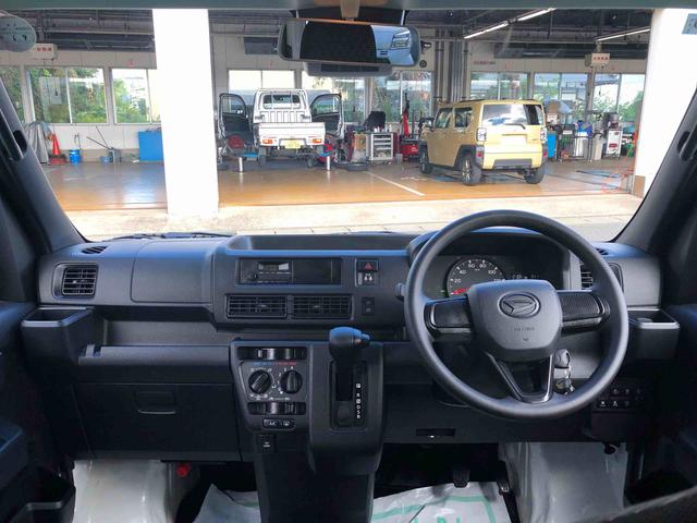 ハイゼットカーゴＤＸ　４ＷＤ　走行距離８７６ｋｍ・ＡＭ／ＦＭラジオ４ＷＤ　スマートアシスト　ＡＭ／ＦＭラジオ　マニュアルエアコン　キーレスエントリー　両側スライドドア　アイドリングストップ　コーナーセンサー（山形県）の中古車