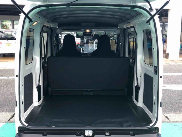 ハイゼットカーゴＤＸ　４ＷＤ　走行距離８７６ｋｍ・ＡＭ／ＦＭラジオ４ＷＤ　スマートアシスト　ＡＭ／ＦＭラジオ　マニュアルエアコン　キーレスエントリー　両側スライドドア　アイドリングストップ　コーナーセンサー（山形県）の中古車