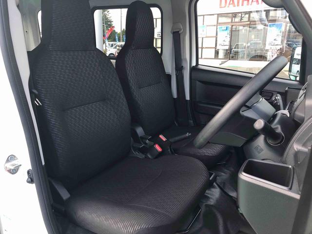 ハイゼットカーゴＤＸ　４ＷＤ　走行距離８７６ｋｍ・ＡＭ／ＦＭラジオ４ＷＤ　スマートアシスト　ＡＭ／ＦＭラジオ　マニュアルエアコン　キーレスエントリー　両側スライドドア　アイドリングストップ　コーナーセンサー（山形県）の中古車