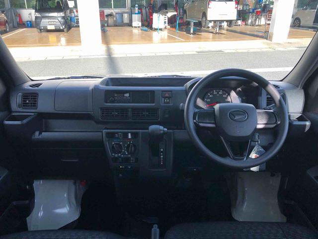 ハイゼットカーゴＤＸ　４ＷＤ　走行距離５９１ｋｍ・ＡＭ／ＦＭラジオ４ＷＤ　スマートアシスト　ＡＭ／ＦＭラジオ　コーナーセンサー　アイドリングストップ　マニュアルエアコン　キーレスエントリー　両側スライドドア（山形県）の中古車