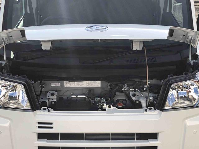 ハイゼットカーゴＤＸ　４ＷＤ　走行距離５９１ｋｍ・ＡＭ／ＦＭラジオ４ＷＤ　スマートアシスト　ＡＭ／ＦＭラジオ　コーナーセンサー　アイドリングストップ　マニュアルエアコン　キーレスエントリー　両側スライドドア（山形県）の中古車