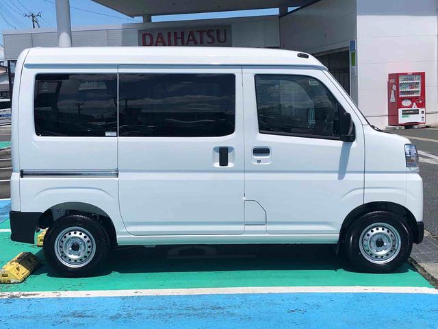 ハイゼットカーゴＤＸ　４ＷＤ　走行距離４７４ｋｍ・ＡＭ／ＦＭラジオ４ＷＤ　スマートアシスト　コーナーセンサー　ＡＭ／ＦＭラジオ　マニュアルエアコン　キーレスエントリー　アイドリングストップ　両側スライドドア（山形県）の中古車