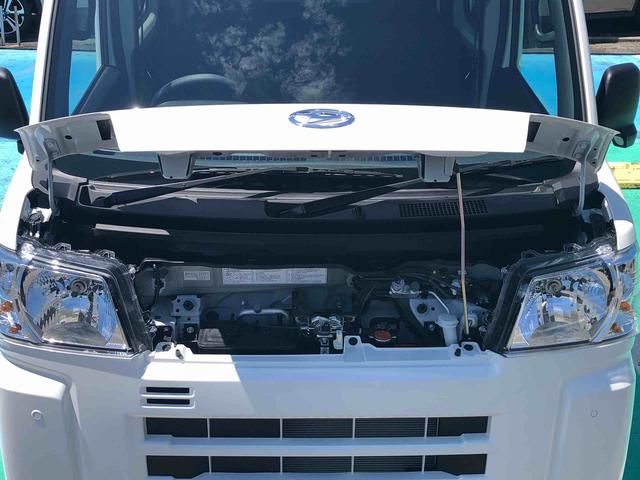 ハイゼットカーゴＤＸ　４ＷＤ　走行距離４７４ｋｍ・ＡＭ／ＦＭラジオ４ＷＤ　スマートアシスト　コーナーセンサー　ＡＭ／ＦＭラジオ　マニュアルエアコン　キーレスエントリー　アイドリングストップ　両側スライドドア（山形県）の中古車