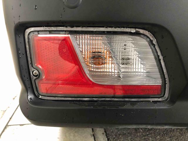 ハイゼットカーゴＤＸ　４ＷＤ　走行距離３９５２ｋｍ・ＡＭ／ＦＭラジオ４ＷＤ　スマートアシスト　ＡＭ／ＦＭラジオ　コーナーセンサー　マニュアルエアコン　アイドリングストップ　スライドドア（山形県）の中古車