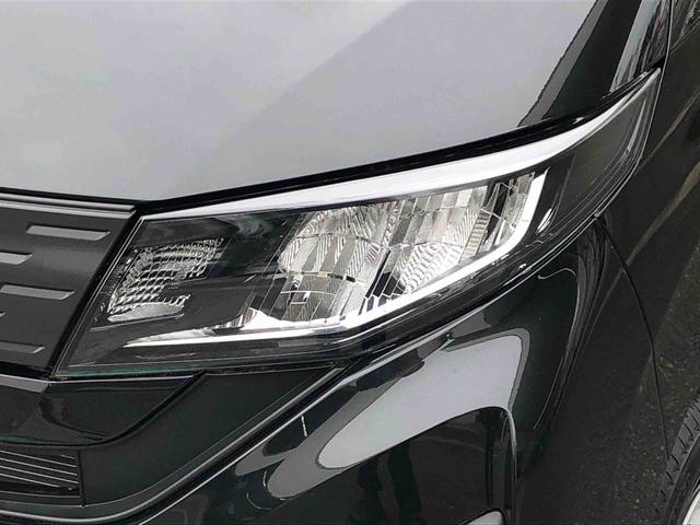 ムーヴＸ　４ＷＤ　ブラックマイカ　走行距離４０７３ｋｍ４ＷＤ　スマートアシスト　１４インチフルホイールキャップ　プッシュボタンスタート　オートエアコン　キーフリーシステム　コーナーセンサー（山形県）の中古車