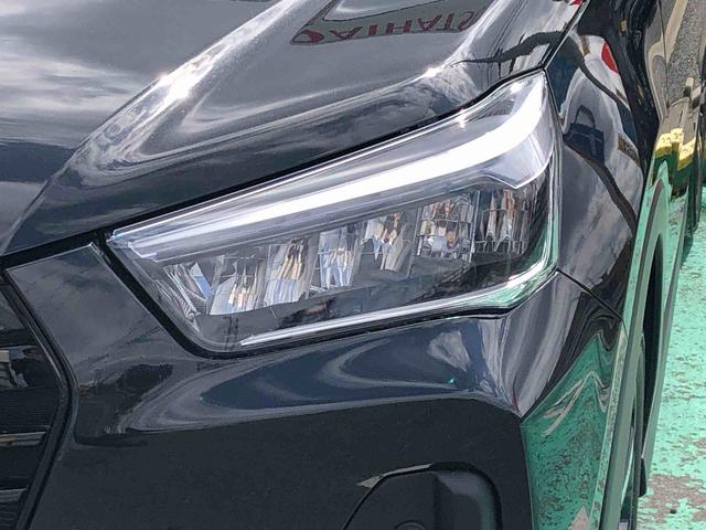 ロッキープレミアムＧ　４ＷＤ　走行距離３５５８ｋｍ４ＷＤ　スマートアシスト　アルミホイール　キーフリーシステム　オートエアコン　ステアリングスイッチ　プッシュボタンスタート　ＬＥＤヘッドランプ（山形県）の中古車