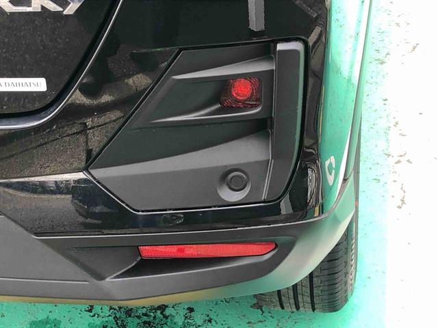 ロッキープレミアムＧ　４ＷＤ　走行距離３５５８ｋｍ４ＷＤ　スマートアシスト　アルミホイール　キーフリーシステム　オートエアコン　ステアリングスイッチ　プッシュボタンスタート　ＬＥＤヘッドランプ（山形県）の中古車