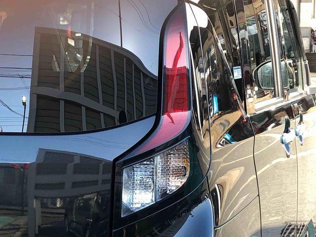 ムーヴＧ　４ＷＤ　走行距離５７２１ｋｍ４ＷＤ　スマートアシスト　１４インチアルミホイール　オートエアコン　電動パーキングブレーキ　パワースライドドア　ステアリングスイッチ（山形県）の中古車