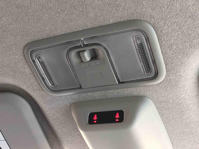 ムーヴＧ　４ＷＤ　走行距離５７２１ｋｍ４ＷＤ　スマートアシスト　１４インチアルミホイール　オートエアコン　電動パーキングブレーキ　パワースライドドア　ステアリングスイッチ（山形県）の中古車