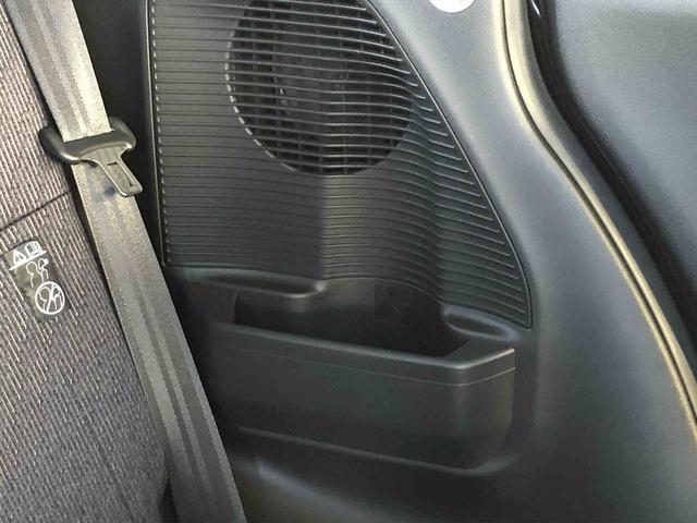 ムーヴＧ　４ＷＤ　走行距離５７２１ｋｍ４ＷＤ　スマートアシスト　１４インチアルミホイール　オートエアコン　電動パーキングブレーキ　パワースライドドア　ステアリングスイッチ（山形県）の中古車