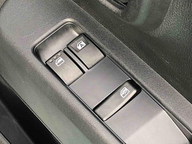 ハイゼットカーゴＤＸ　４ＷＤ　走行距離３６６０ｋｍ４ＷＤ　スマートアシスト　ＡＭ／ＦＭラジオ　キーレスエントリー　スチールホイール　マニュアルエアコン　コーナーセンサー　ユースフルナット（山形県）の中古車
