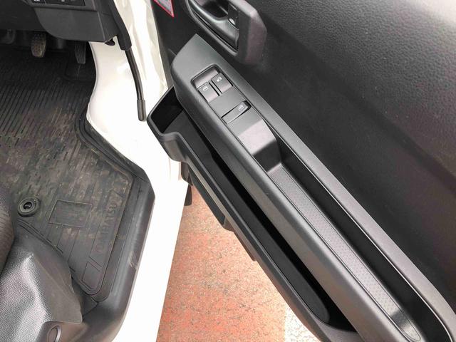 ハイゼットカーゴＤＸ　４ＷＤ　走行距離９１７ｋｍ・ＡＭ／ＦＭラジオ４ＷＤ　ＡＭ／ＦＭラジオ　スマートアシスト　キーレスエントリー　マニュアルエアコン　１２Ｖ電源　コーナーセンサー　セパレートシート（山形県）の中古車