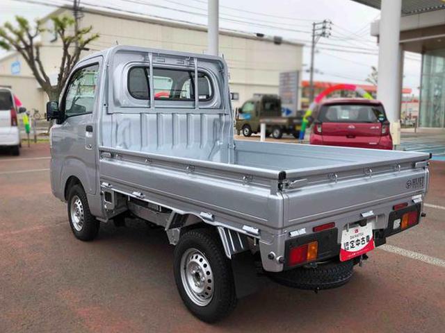 ハイゼットトラックスタンダード　４ＷＤ　走行距離１０ｋｍ４ＷＤ　スマートアシスト　キーレスエントリー　ＡＭ／ＦＭラジオ　１２Ｖ電源　マニュアルエアコン　アイドリングストップ　スーパーＵＶカットガラス（山形県）の中古車