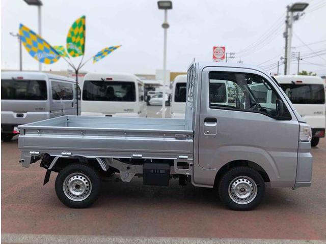 ハイゼットトラックスタンダード　４ＷＤ　走行距離１０ｋｍ４ＷＤ　スマートアシスト　キーレスエントリー　ＡＭ／ＦＭラジオ　１２Ｖ電源　マニュアルエアコン　アイドリングストップ　スーパーＵＶカットガラス（山形県）の中古車