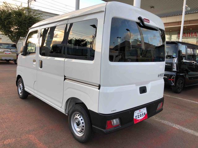 ハイゼットカーゴＤＸ　４ＷＤ　走行距離１７０４ｋｍ・ＡＭ／ＦＭラジオ４ＷＤ　スマートアシスト　ＡＭ／ＦＭラジオ　コーナーセンサー　スチールホイール　キーレスエントリー　スライドドア　マニュアルエアコン（山形県）の中古車