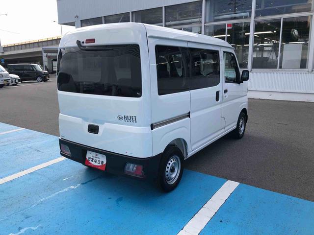 ハイゼットカーゴＤＸ　４ＷＤ　走行距離９９４ｋｍ・ＡＭ／ＦＭラジオ４ＷＤ　スマートアシスト　ＡＭ／ＦＭラジオ　コーナーセンサー　マニュアルエアコン　キーレスエントリー　アイドリングストップ（山形県）の中古車