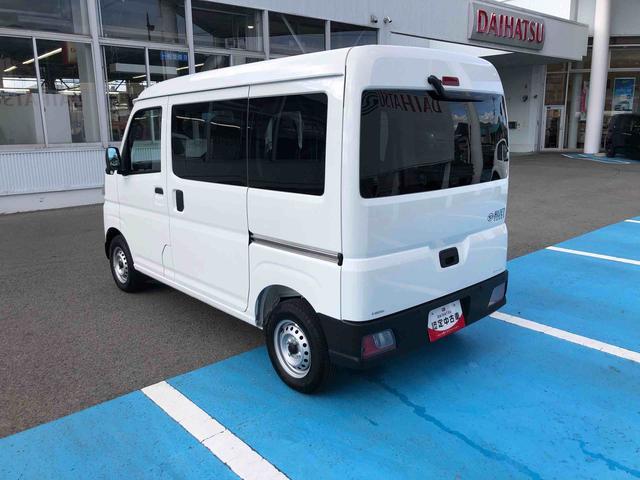 ハイゼットカーゴＤＸ　４ＷＤ　走行距離９９４ｋｍ・ＡＭ／ＦＭラジオ４ＷＤ　スマートアシスト　ＡＭ／ＦＭラジオ　コーナーセンサー　マニュアルエアコン　キーレスエントリー　アイドリングストップ（山形県）の中古車