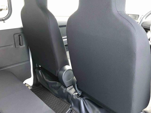 ハイゼットカーゴＤＸ　４ＷＤ　走行距離９９４ｋｍ・ＡＭ／ＦＭラジオ４ＷＤ　スマートアシスト　ＡＭ／ＦＭラジオ　コーナーセンサー　マニュアルエアコン　キーレスエントリー　アイドリングストップ（山形県）の中古車