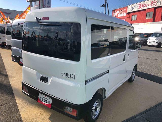 ハイゼットカーゴＤＸ　４ＷＤ　走行距離６５８ｋｍ４ＷＤ　スマートアシスト　マニュアルエアコン　ＡＭ／ＦＭラジオ　スチールホイール　キーレスエントリー　コーナーセンサー（山形県）の中古車