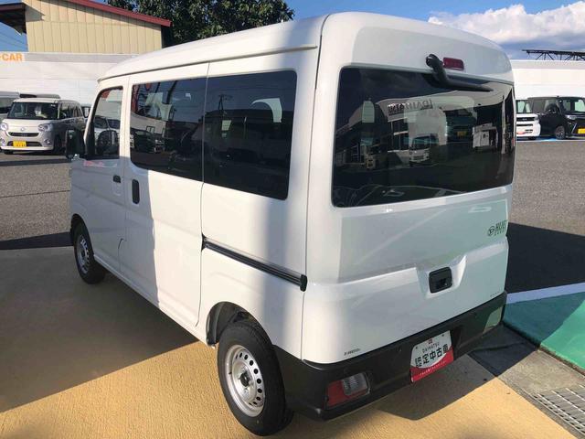 ハイゼットカーゴＤＸ　４ＷＤ　走行距離６５８ｋｍ４ＷＤ　スマートアシスト　マニュアルエアコン　ＡＭ／ＦＭラジオ　スチールホイール　キーレスエントリー　コーナーセンサー（山形県）の中古車