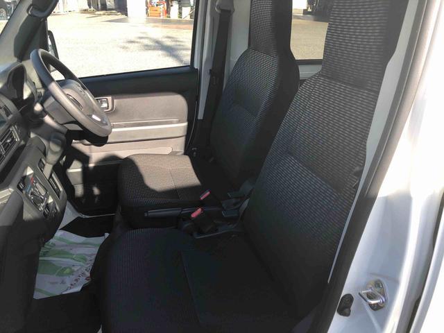 ハイゼットカーゴＤＸ　４ＷＤ　走行距離６５８ｋｍ４ＷＤ　スマートアシスト　マニュアルエアコン　ＡＭ／ＦＭラジオ　スチールホイール　キーレスエントリー　コーナーセンサー（山形県）の中古車