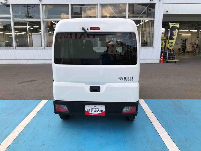 ハイゼットカーゴＤＸ　４ＷＤ　走行距離３４８ｋｍ・ＡＭ／ＦＭラジオ４ＷＤ　スマートアシスト　コーナーセンサー　アイドリングストップ　マニュアルエアコン　ＡＭ／ＦＭラジオ　キーレスエントリー（山形県）の中古車