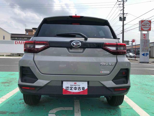 ロッキープレミアムＧ４ＷＤ　スマートアシスト　フルＬＥＤヘッドランプ　キーフリーシステム　オートエアコン　１７インチアルミホイール　ＬＥＤフォグランプ（山形県）の中古車